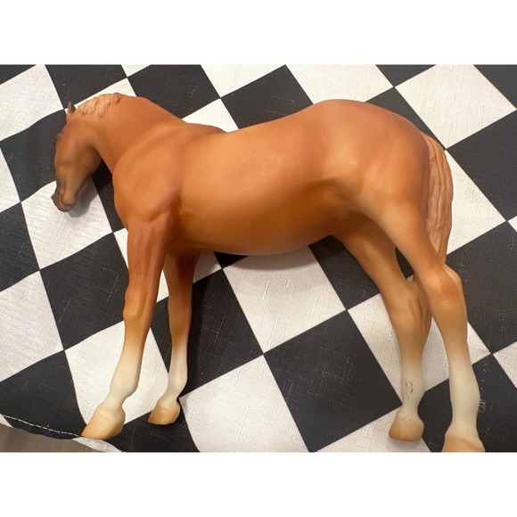 Vintage Breyer Style Chestnut Mare Horse Figurine Statue Model Decor - Picture 4 of 4